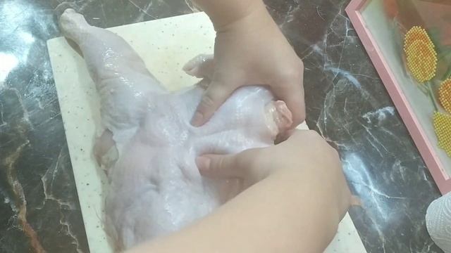 Новогодние рецепты.Цыпленок табака, всегда удачный рецепт!!!!! смотреть онлайн