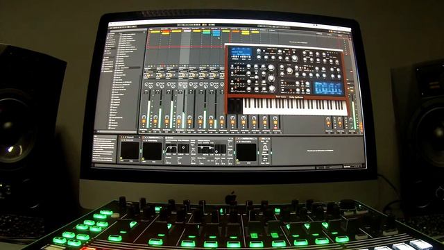 Treshøld -- Performing Live @ Studio смотреть онлайн