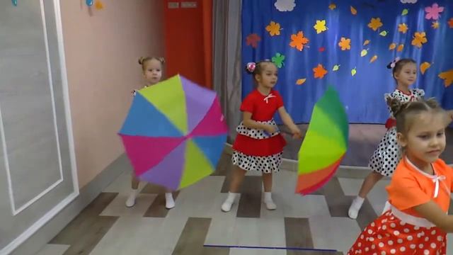 Танцевальный коллектив Ладошки смотреть онлайн