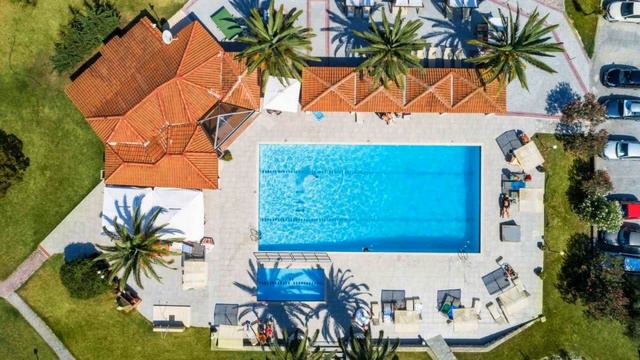 Iris Hotel, Siviri, Greece смотреть онлайн