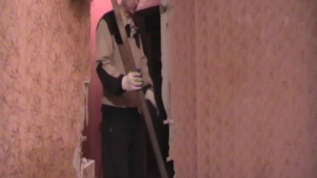 Сломать стену без шума и пыли смотреть онлайн