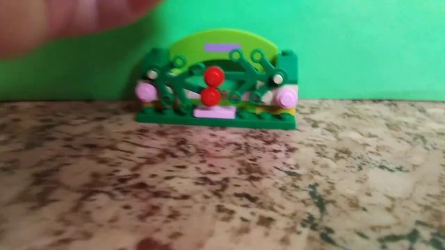 Lego сказка. Девочка и ёжик