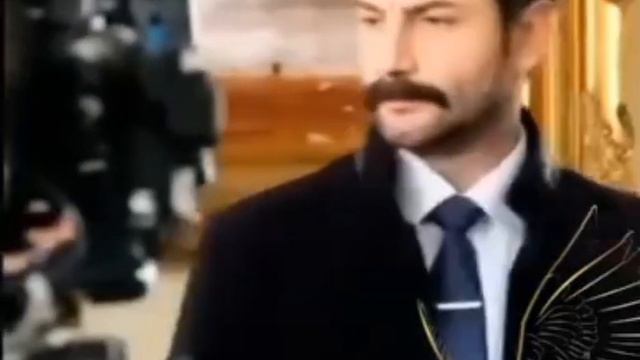 #اوزجي_جوكبيرك سهرة اوزجي من خطوبتة صديقتها وجوكبيرك من الجيم وتوضيح смотреть онлайн