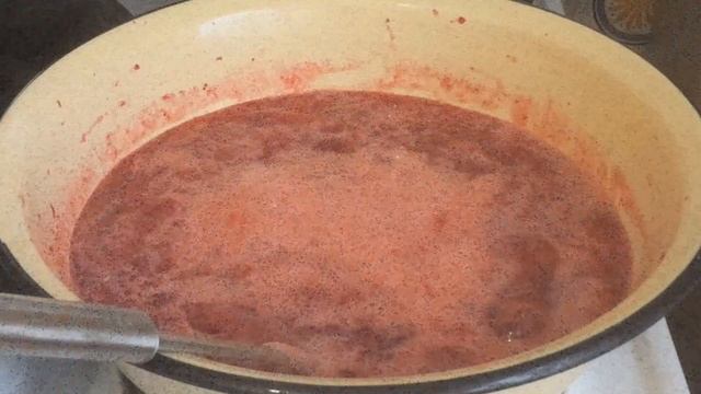 Ароматный и нежный конфитюр из клубники. Без загустителей смотреть онлайн