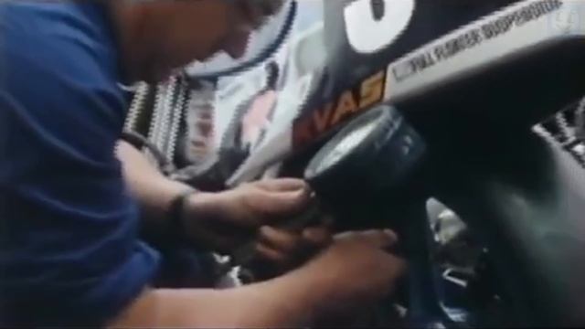 Лучшие мотоциклы SUZUKI ! От ткацких станков, до Сузуки Hayabusa смотреть онлайн
