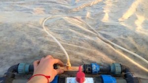 Как устроен инжектор для удобрения через капельную ленту