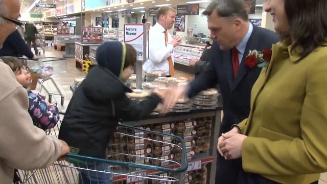 The real story of David Cameron's economy смотреть онлайн