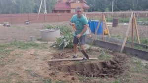 УСТАНОВКА ПЛАСТИКОВОГО ПОГРЕБА СВОИМИ РУКАМИ. РЕШИЛ СТАВИТЬ ЕГО САМ.