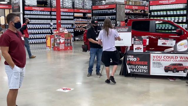 Did he just win a brand new Chevrolet Colorado?!? смотреть онлайн