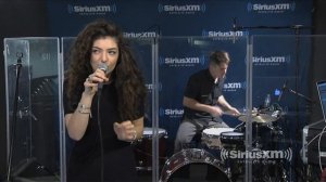 Lorde - «Tennis Court» [LIVE @ SiriusXM] | The Spectrum