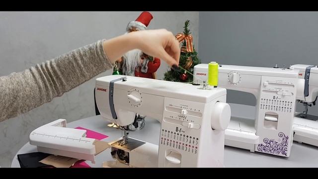 Janome Q23P, Janome Q23V, Janome Q23G включение, заправка нитей, первые шаги работы. смотреть онлайн