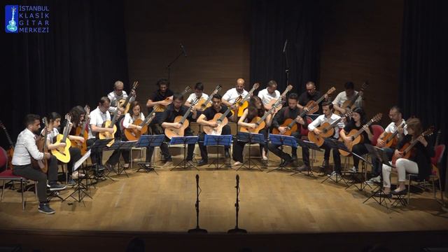 Despacito - Istanbul Classical Guitar Orchestra смотреть онлайн