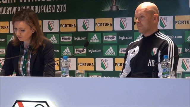 Trener Henning Berg przed meczem z Piastem Gliwice смотреть онлайн