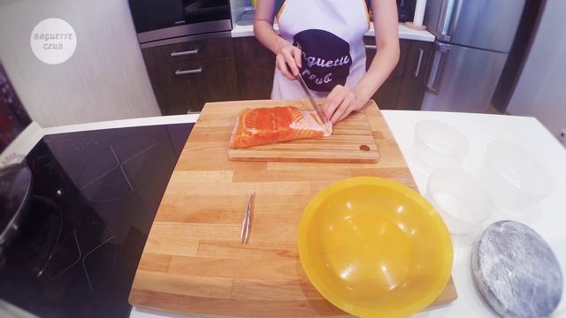 Как засолить рыбу (Рецепт малосольной семги) смотреть онлайн