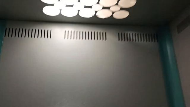 Модернизированный лифт (1971), г/п 350 кг, V=0,65 м/с (ул. Школьная, 10, подъезд 1, г. Запорожье) смотреть онлайн