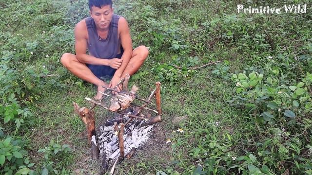 Top 10 Videos: Smart Girl Survival Alone - Find Catch Big Fish смотреть онлайн