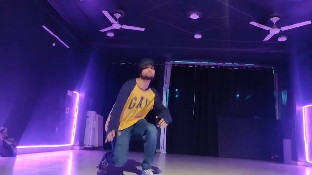 AJA AJA - SHUKKIE VS | Dance Cover and Choreography | TroyBoi смотреть онлайн