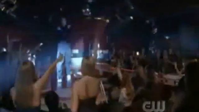 Crank That One Tree Hill (OTH Souja Boy style) смотреть онлайн