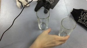 Как сделать ГРАВИРОВКУ ПО СТЕКЛУ своими руками | DREMEL | Engraving