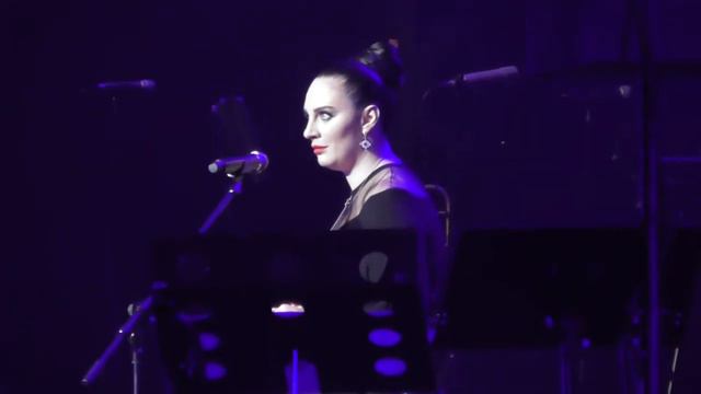 Елена Ваенга БКЗ Октябрьский 01.02.18 2 часть смотреть онлайн