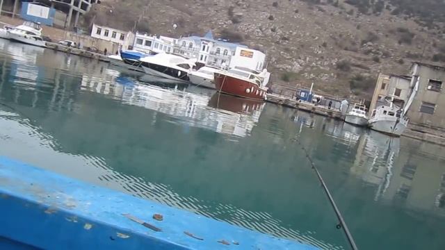 Кефаль с лодки,в Балаклаве.ч.2 смотреть онлайн