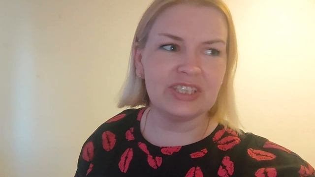 БЕГУ поздравлять ПРЕЗИДЕНТА ЛИЧНО! Пусть обнимут ствол! Смотрю помещение Что купила? #латвия смотреть онлайн