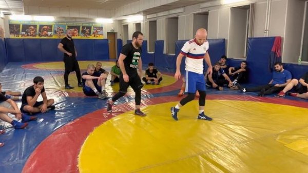 Контрприем от захвата руки. Шамиль Османович @Osmanov