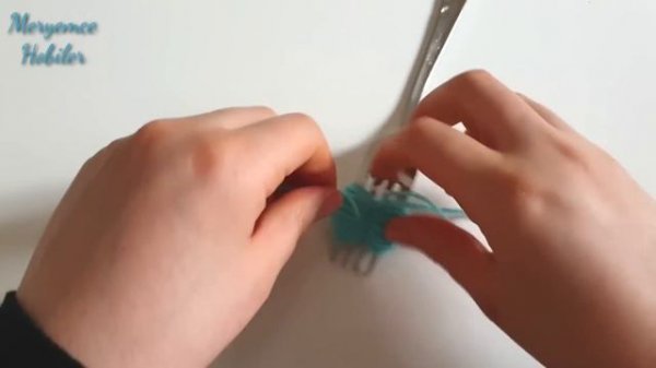 Çatalla Ponpon Yapılışı ✔ ( EASY POMPON TRICK WITH FORK, SEWING HACK )
