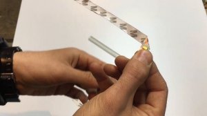 Лайфхак со светодиодной лентой. Как повернуть LED ленту на 90 градусов.