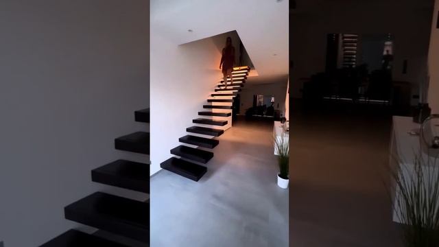 Парящая лестница. #топвидос #красиво #лестница смотреть онлайн