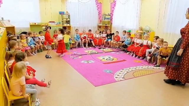 Сиреневая "Рождественские Колядки" смотреть онлайн