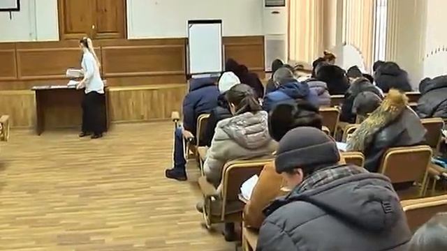Многопрофильная ярмарка вакансий в ЦЗН смотреть онлайн
