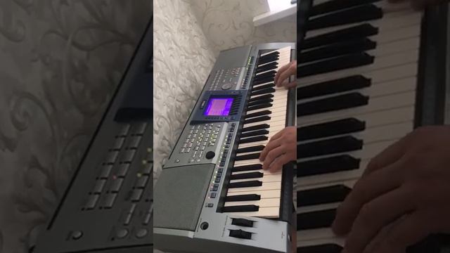 Махаббат станциясы" на Синтезаторе *Yamaha psr 1500* Салихов Абзал смотреть онлайн