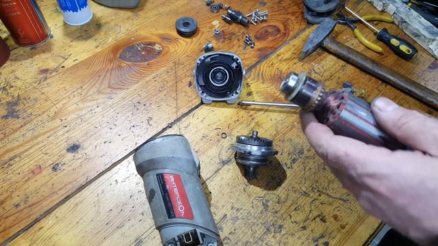 Ремонт Болгарки Интерскол УШМ-125/1100Э - Замена вала шпинделя. смотреть онлайн