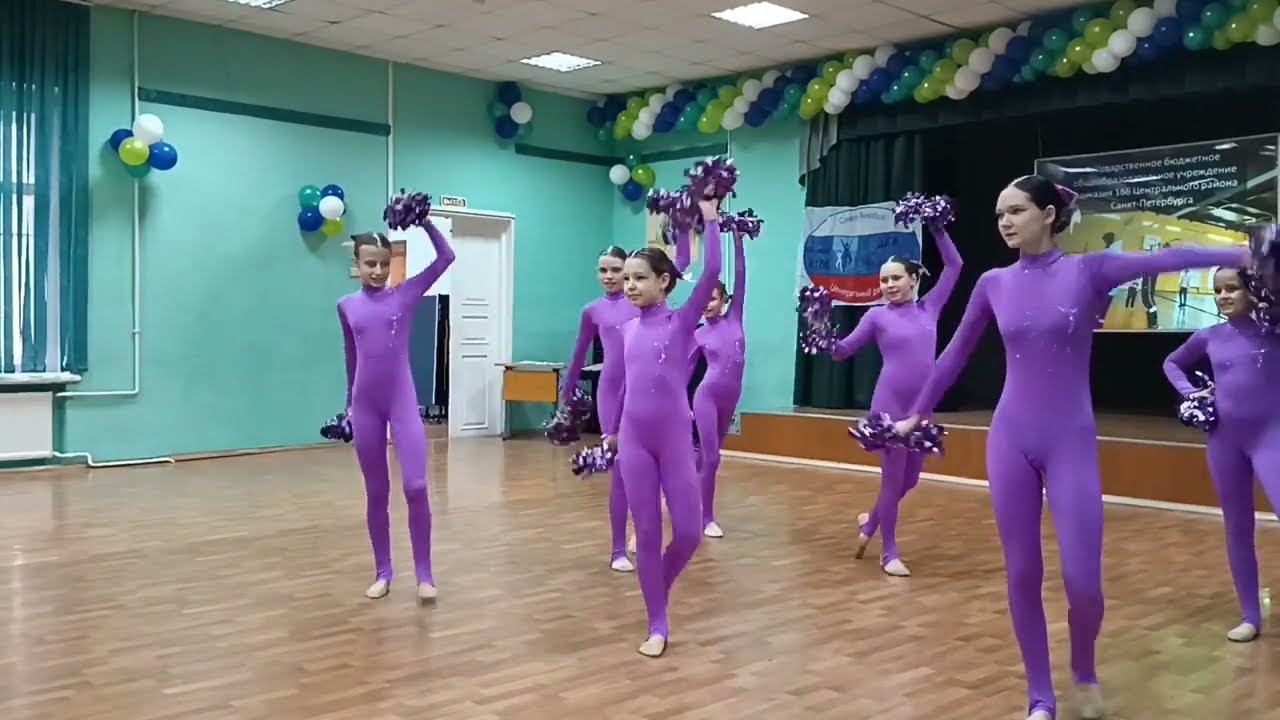 Выступление группы чирлидеров "Тайм- аут" смотреть онлайн