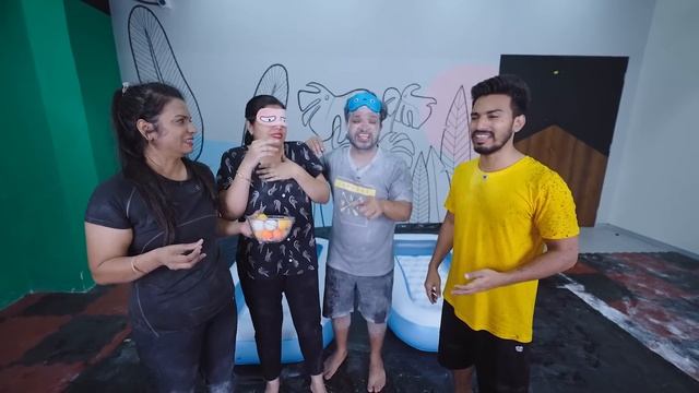 Don't Fall In Wrong Mystery Pool Challenge | Hungry Birds смотреть онлайн