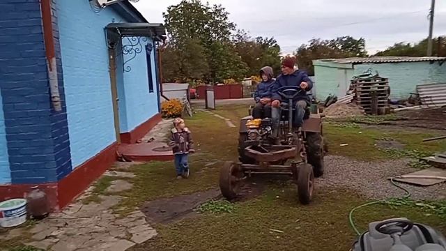 ?Мої кози?/Привезли дрова на саморобному тракторі ?#БудніМамивСелі смотреть онлайн