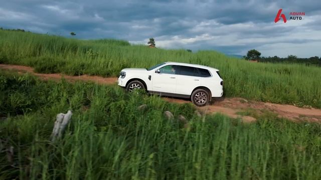 Ford Everest 2023 Review - Update អ្វីខ្លះ? មានអ្វីពិសេសខ្លះ? | Advan Auto смотреть онлайн