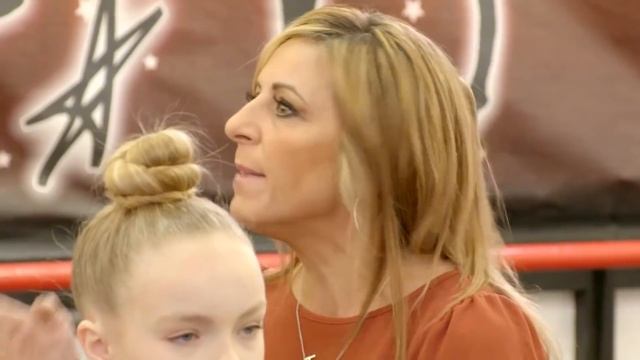 Dance Moms Season 8 Trailer смотреть онлайн