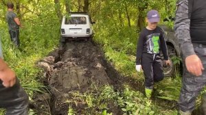 ГОНКА НА НИВЕ ПО БЕЗДОРОЖЬЮ 4 СЕРИЯ