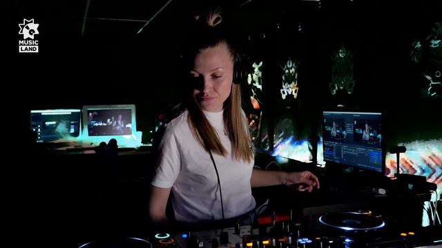 Zblmkrlkm | minimal tech | Dj set stream | @MusicLandStudio Izhevsk 06.12.23 смотреть онлайн