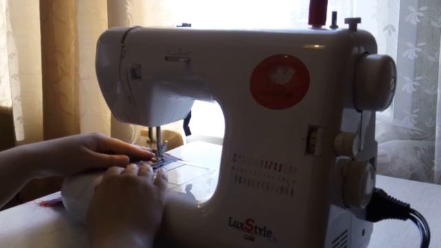 Швейная машинка LuxStyle смотреть онлайн