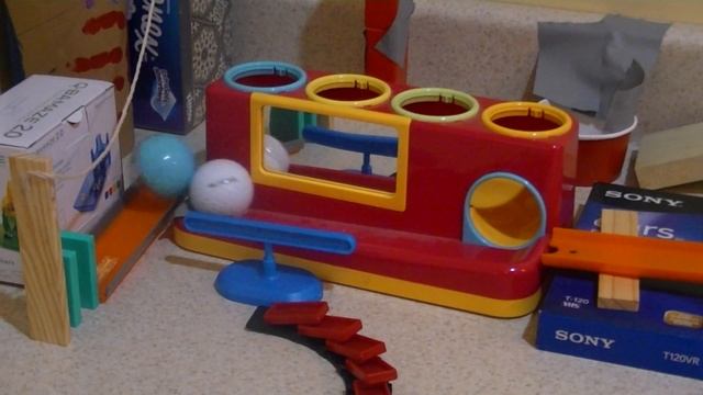 Rube Goldberg Machine #11: How to Turn On a Light смотреть онлайн