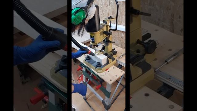 Powermatic Pm701-M долбежный пазовальный аппарат необходим для любой столярной мастерской. Тест смотреть онлайн