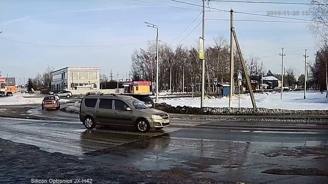 Дневное видео с камеры наблюдения на Hi3518EV200 и JX-H42 смотреть онлайн