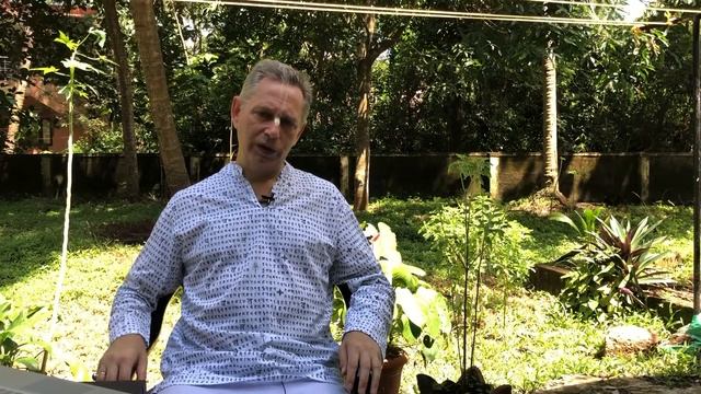 — Что означает мантра «Ом Намо Бхагавате Васудевая»? @vrajendraru смотреть онлайн