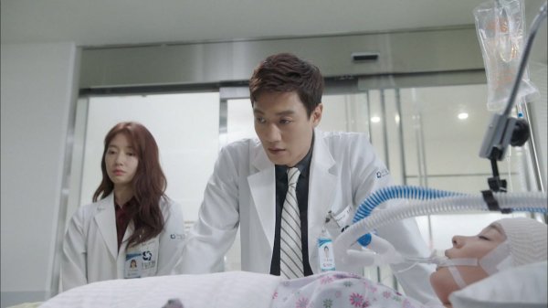 Врачи, 15 серия