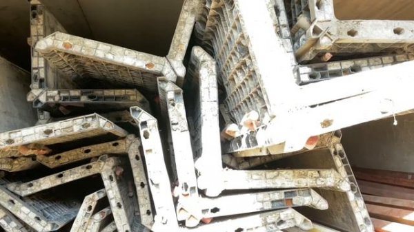 Колонны пластиковой опалубки “Geoplast”