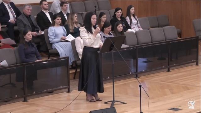 Стихотворение - Нас всё меньше, и меньше на этой земле Natasha Shotropa смотреть онлайн