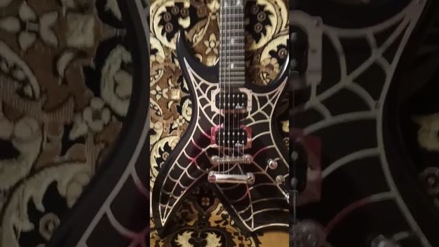 B.C. Rich Bich Metal Web Обзор работоспособности Alex Guitars смотреть онлайн